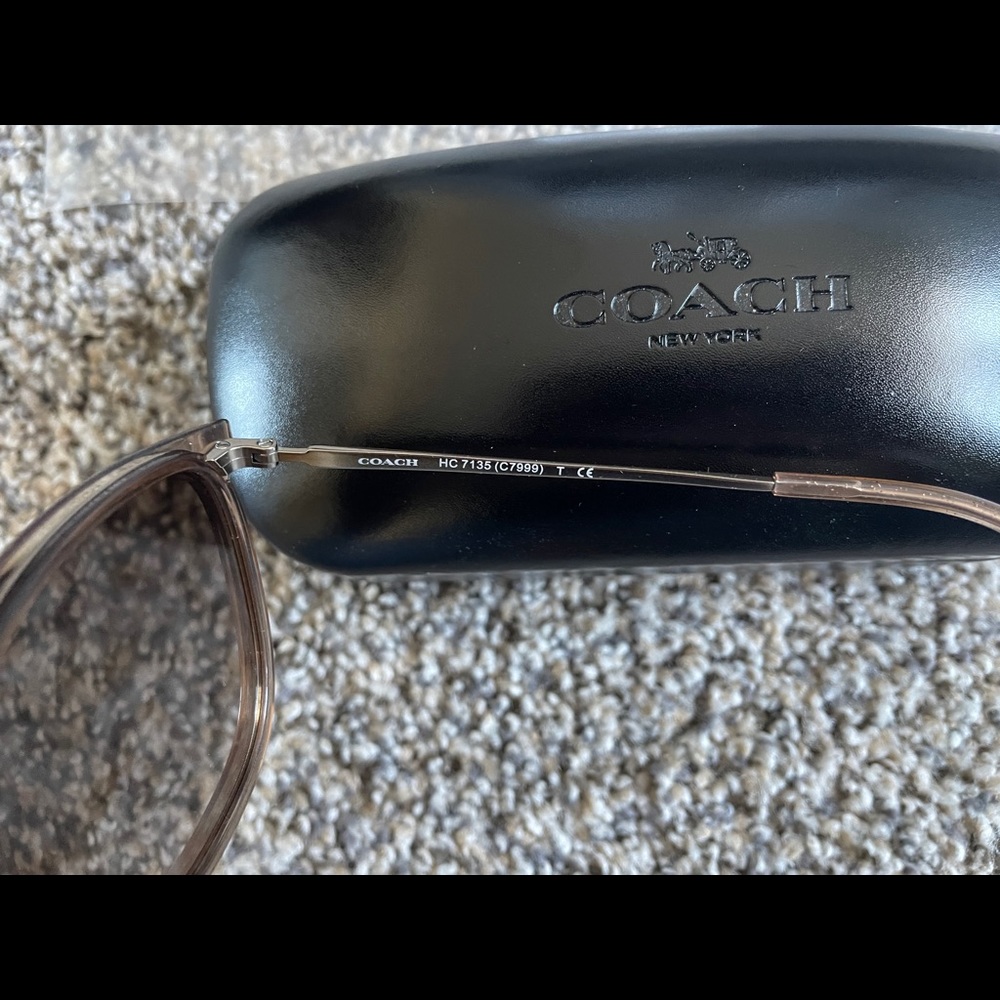 COACH Sunglasses - Picture 3 of 6